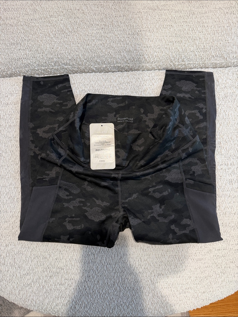 Fabletics Powerhold Women’s Black Camo Leggings- NWT- M